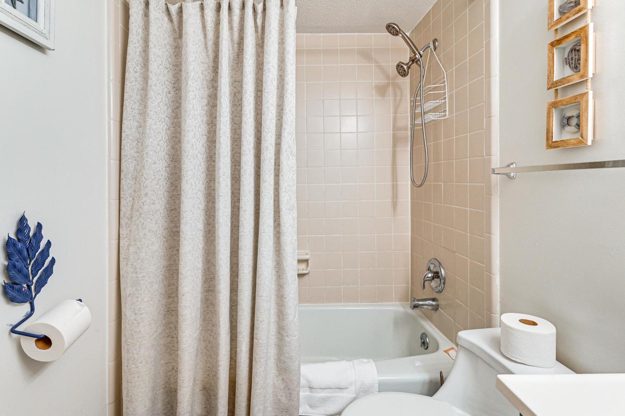 Updated Resort Condo, Walk To Myrtle Beach! Eksteriør billede